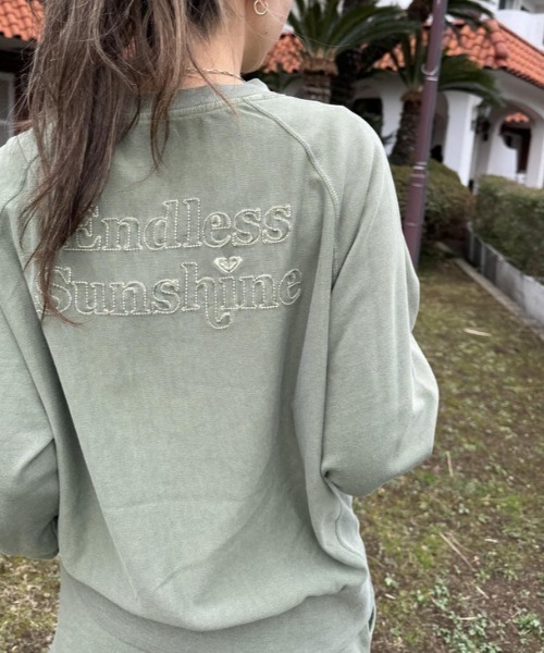 ROXY(ロキシー)の「COLORS PULLOVER/ロキシー裏毛トップス(Tシャツ/カットソー・レディース・バーガンディー/グリーン/インディゴブルー/ベージュ・LARGE/SMALL/MEDIUM)」の12枚目の写真