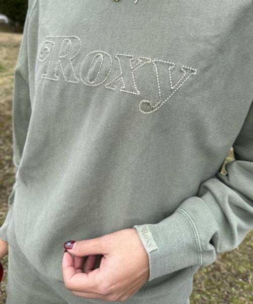ROXY(ロキシー)の「COLORS PULLOVER/ロキシー裏毛トップス(Tシャツ/カットソー・レディース・バーガンディー/グリーン/インディゴブルー/ベージュ・LARGE/SMALL/MEDIUM)」の13枚目の写真