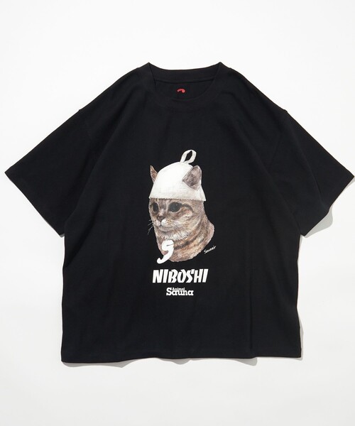 FREAK'S STORE(フリークスストア)の「SAUVENIR/サウベニア SAUVENIR×にぼしら/別注 SAUVENIR NIBOSHI ショートスリーブ フロントプリントTシャツ/にぼし(Tシャツ/カットソー・メンズ・グレー/ブラック/ホワイト・SMALL/MEDIUM/LARGE)」の3枚目の写真