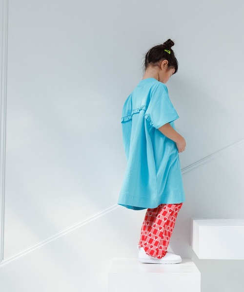 LOWRYS FARM（ローリーズファーム）の「ＵＳＡバックフリルワンピースＳＳ　 109072（ワンピース・キッズ・ブルー/ブラック/ピンク/イエロー/ホワイト×ブラック・110cm/120cm/130cm/140cm/150cm）」の20枚目の写真