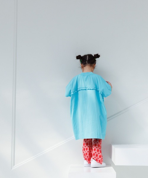 LOWRYS FARM（ローリーズファーム）の「ＵＳＡバックフリルワンピースＳＳ　 109072（ワンピース・キッズ・ブルー/ブラック/ピンク/イエロー/ホワイト×ブラック・110cm/120cm/130cm/140cm/150cm）」の21枚目の写真