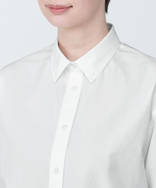 無印良品（ムジルシリョウヒン）の「婦人　涼感　ブロードレギュラーカラー半袖シャツ（シャツ/ブラウス・レディース・ブルー系9/ブラック/ブルー系5/ホワイト・XS/XL/L/M/S）」の8枚目の写真