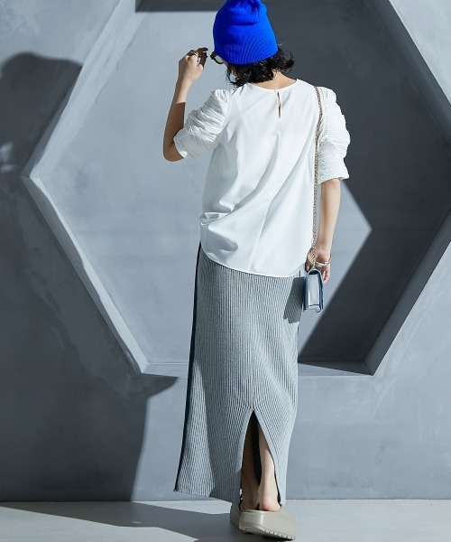 GEVS.（ジェイヴィス）の「＜大きいサイズ＞ ボリュームパフスリーブブラウス GEVS.（シャツ/ブラウス・レディース・ブラック/オフホワイト・LL/L/5L/4L/3L）」の14枚目の写真