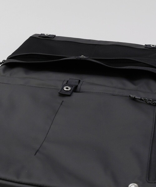 Topologie（トポロジー）の「Topologie/トポロジー Flat Sacoche Large