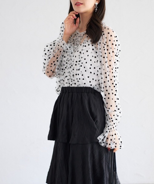 tocco closet(トッコ クローゼット)の「【ZOZO限定】ハートドットシアーブラウス(シャツ/ブラウス・レディース・オフホワイト/ブラック×ホワイト/アイボリー/ブラック・M)」の9枚目の写真