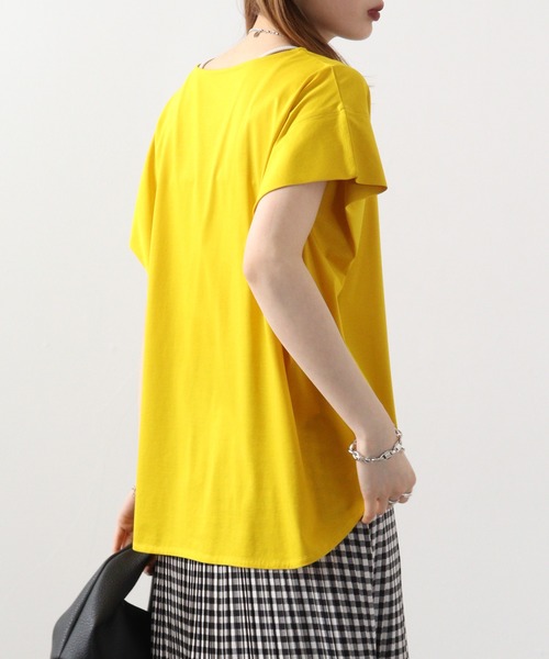 BRODIAEA(ブローディア)の「BRODIAEA 袖タックロゴT(Tシャツ/カットソー・レディース・イエロー/コーラル/ネイビー/グリーン・40)」の18枚目の写真