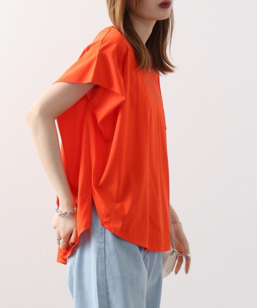BRODIAEA(ブローディア)の「BRODIAEA 袖タックロゴT(Tシャツ/カットソー・レディース・イエロー/コーラル/ネイビー/グリーン・40)」の11枚目の写真