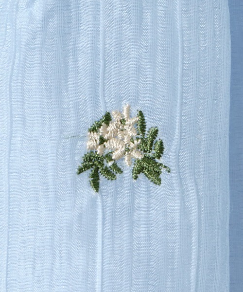 flower（フラワー）の「タイニーブーケブラウス（シャツ/ブラウス・レディース・ブルー/アイボリー・FREE）」の18枚目の写真