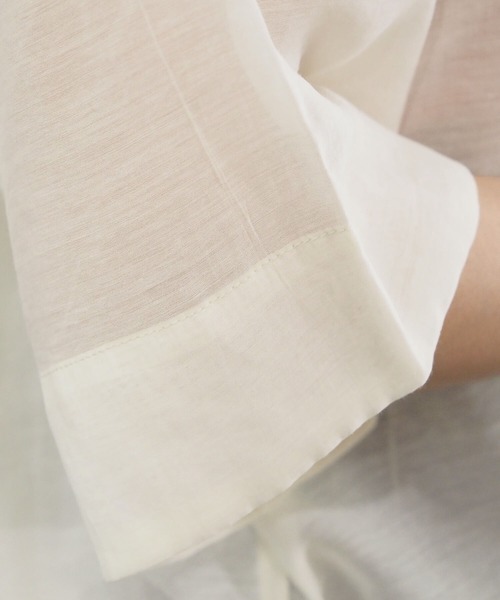 tiptop（ティップトップ）の「【選べる2タイプ】裾ドロスト開襟シアーシャツ（シャツ/ブラウス・レディース・ブラック系その他/ブルー/オフホワイト/ホワイト系その他/グレー系その他・FREE）」の13枚目の写真