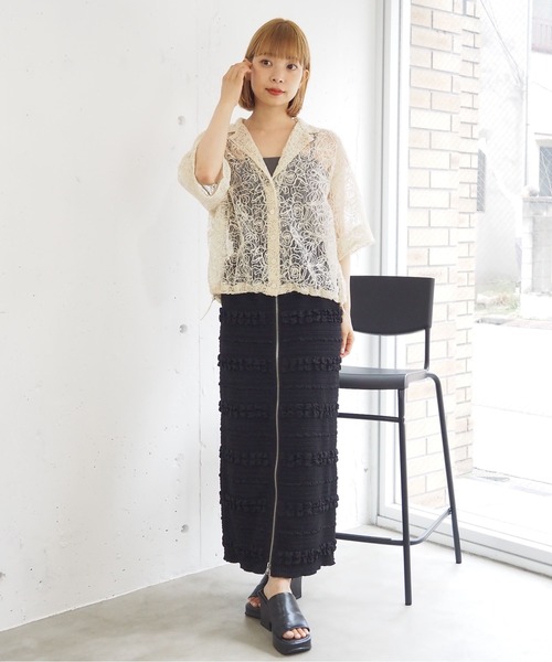 tiptop（ティップトップ）の「【選べる2タイプ】裾ドロスト開襟シアーシャツ（シャツ/ブラウス・レディース・ブラック系その他/ブルー/オフホワイト/ホワイト系その他/グレー系その他・FREE）」の18枚目の写真