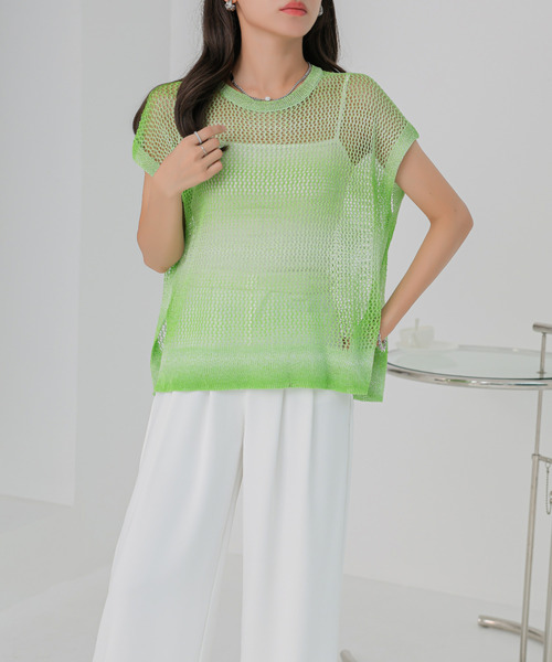 BANNER SELECT(バナーセレクト)の「グラデーション透かし編みニット(Tシャツ/カットソー・レディース・ブラック/グリーン/ネイビー/パープル/ブルー・FREE)」の9枚目の写真