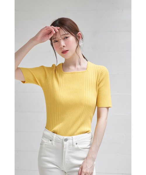 tocco closet(トッコ クローゼット)の「スクエアネックランダムリブニットプルオーバー(Tシャツ/カットソー・レディース・ライトブルー/ブラック/オフホワイト/ミント/オレンジ/イエロー/ピンク・M)」の6枚目の写真
