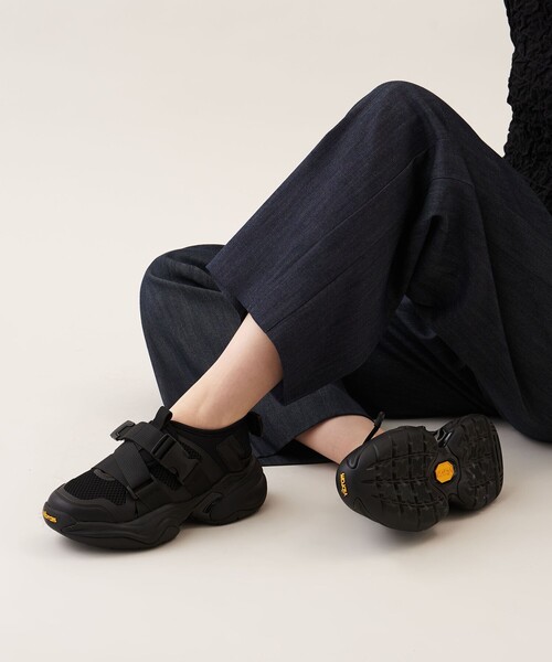 MANAバックベルトスニーカー MANAバックベルトスニーカー マナ MANA バックベルト （TP