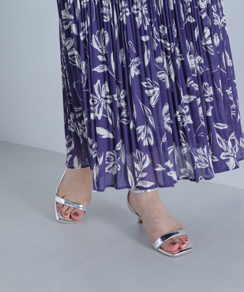 新品　緑色♥紫色フラワープリーツワンピース♡プリーツプリーズでは✖️ NATURAL BEAUTY BASIC（ナチュラルビューティーベーシック）の「◇バイ