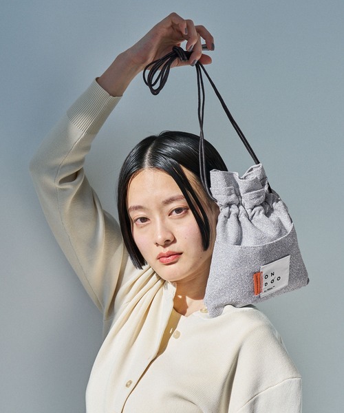 ONDOO ラメ2way巾着バッグ（ショルダーバッグ）｜Wpc.（ダブリュ