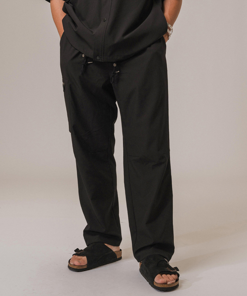 EDIFICE(エディフィス)の「テックエアー ウーブン ジョグパンツ(その他パンツ・メンズ・チャコールグレー/ブラック・SMALL/MEDIUM/LARGE)」の5枚目の写真