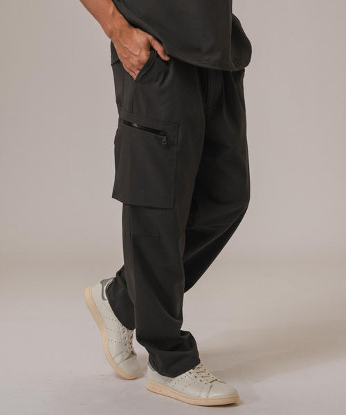 EDIFICE(エディフィス)の「テックエアー ウーブン ジョグパンツ(その他パンツ・メンズ・チャコールグレー/ブラック・SMALL/MEDIUM/LARGE)」の16枚目の写真