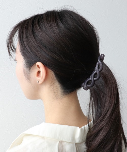 Three Four Time(スリーフォータイム)の「クスミアクリルバナナクリップ(バレッタ/ヘアクリップ・レディース・パープル/ブラウン/グレー・FREE)」の3枚目の写真