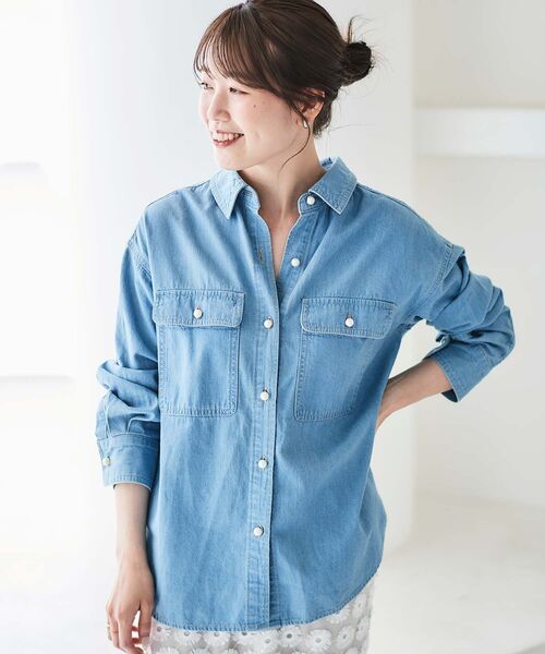 le.coeur blanc(ルクールブラン)の「【飯豊まりえさん着用】パールボタンシャツ(シャツ/ブラウス・レディース・モカ/ブルー/サックスブルー/ダークグレー・38)」の18枚目の写真