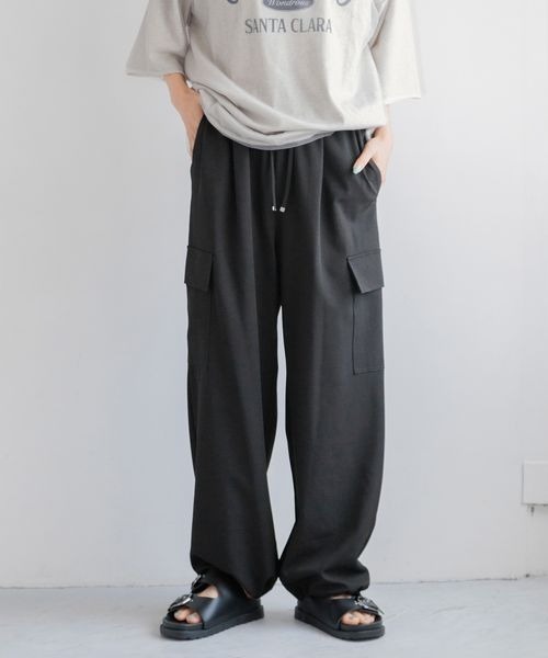 LOWRYS FARM（ローリーズファーム）の「ルーズポケットワイドパンツ　139164（スラックス・レディース・チャコールグレー/ブラック/ブルー/アイボリー/ブラック系その他/その他19・FREE）」の13枚目の写真