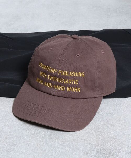 FFEIN（フェイン）の「＊新色追加【FFEIN(フェイン)】刺繍3連ロゴキャップ（キャップ・メンズ・レッド/ベージュ/ダークグリーン/ブルー/ブラック/ブラウン/ネイビー・FREE）」の3枚目の写真