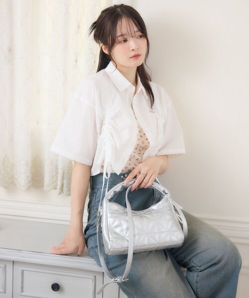 ems excite（エムズエキサイト）の「フロントドロストSH（シャツ/ブラウス・レディース・ダークブルー/ホワイト/ライトブルー・FREE）」の4枚目の写真