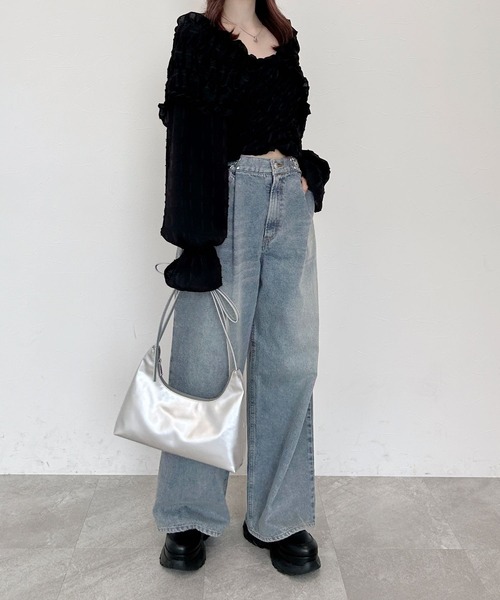 Heather（ヘザー）の「ハーフムーンリボンBAG　149825（ショルダーバッグ・レディース・シルバー/ブラック・ONE SIZE）」の7枚目の写真