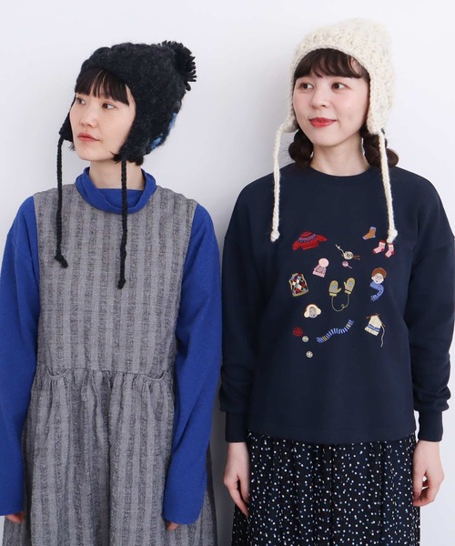 l'atelier du savon（アトリエドサボン）の「ネパールハンドニット　雪のような耳あったか帽子（ニットキャップ/ビーニー・レディース・チャコールグレー/オフホワイト・FREE）」の12枚目の写真