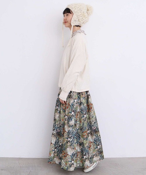 l'atelier du savon（アトリエドサボン）の「ネパールハンドニット　雪のような耳あったか帽子（ニットキャップ/ビーニー・レディース・チャコールグレー/オフホワイト・FREE）」の11枚目の写真