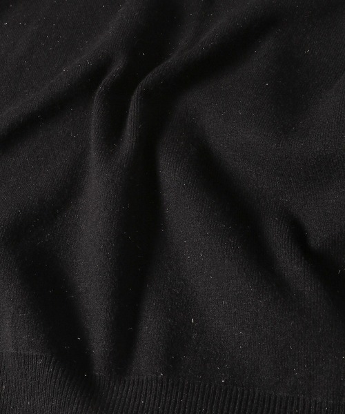 mysty woman(ミスティウーマン)の「ラメVネックニットプルオーバー 151999(ニット/セーター・レディース・ライトグレー/グリーン/ブラック/オフホワイト/ライトグリーン/パープル/ブラウン/アイボリー・FREE)」の11枚目の写真