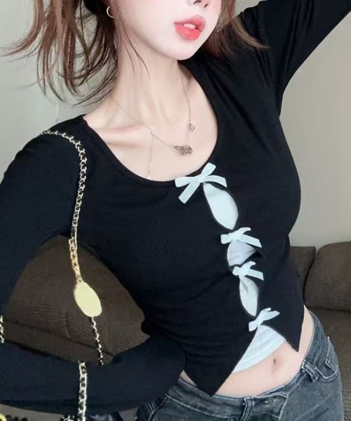 AsheKsha(アシクシャ)の「リボン付きショート丈トップス(Tシャツ/カットソー・レディース・グレー/ブラック・F)」の5枚目の写真