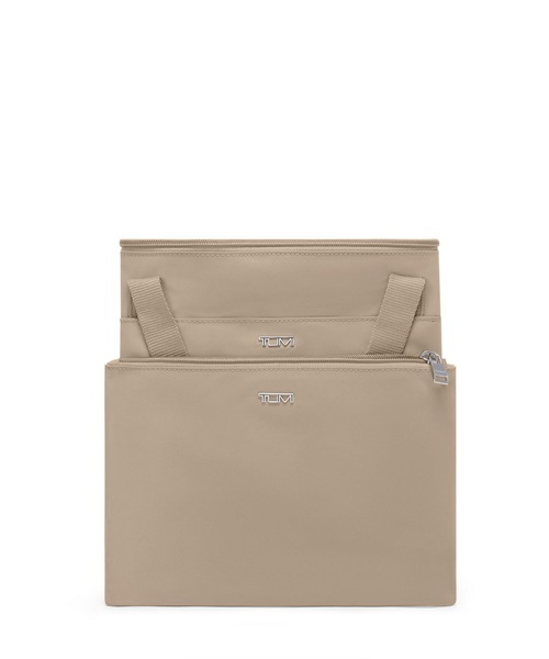 TUMI（トゥミ）の「VOYAGEUR ジャスト・イン・ケース・トート（トートバッグ・レディース・ブラック×グレー/オートミール・FREE）」の12枚目の写真