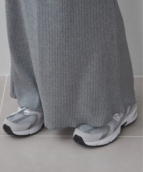 ANGIE（アンジー）の「リブマーメイドスカート（スカート・レディース・アイボリー/ブラック/チャコールグレー/杢グレー・FREE）」の12枚目の写真