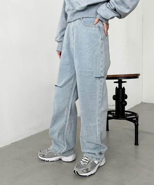 CLEA(クレア)の「アシメダメージデニムパンツ(デニムパンツ・レディース・ブラック系その他/ブルー/ライトブルー/ブラック・M)」の20枚目の写真