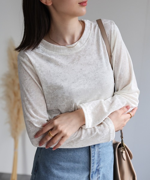 sakishimatokyo(サキシマトーキョー)の「ビジュー付き ベロアトップス/TOPS(Tシャツ/カットソー・レディース・オフホワイト/ブラック/ブラウン/カーキ・FREE)」の2枚目の写真