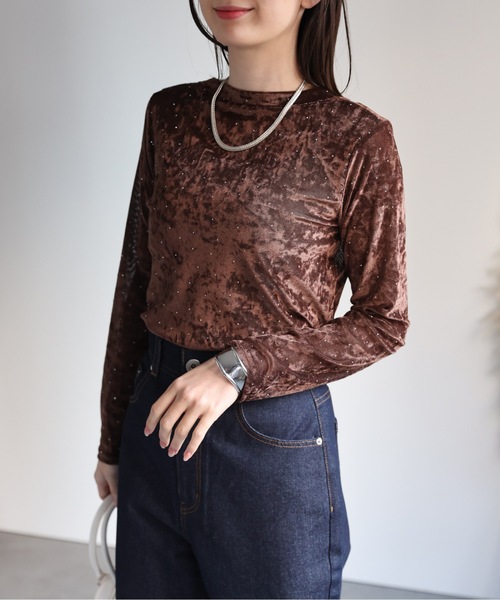 sakishimatokyo(サキシマトーキョー)の「ビジュー付き ベロアトップス/TOPS(Tシャツ/カットソー・レディース・オフホワイト/ブラック/ブラウン/カーキ・FREE)」の13枚目の写真