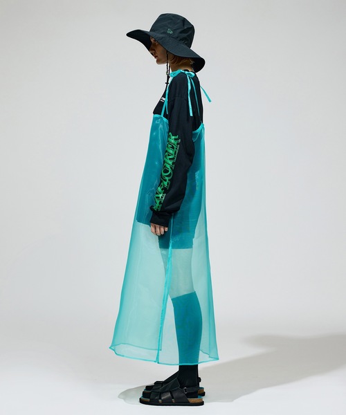 NON TOKYO(ノントーキョー)の「SHEER LONG CAMISOLE L/S T-SHIRTS(ワンピース・レディース・オレンジ系/ホワイト×グレー/ブラック×ブルー・FREE)」の9枚目の写真
