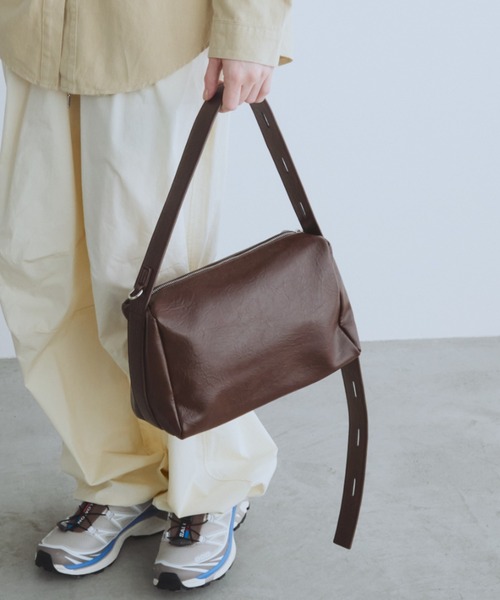 フェイクレザー2WAYスクエアバッグ【詳細動画あり】（ショルダーバッグ