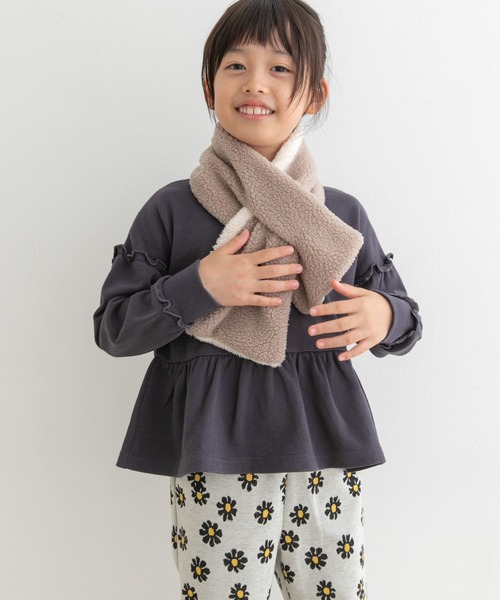 URBAN RESEARCH DOORS（アーバンリサーチドアーズ）の「ボアリバーシブルマフラー(KIDS)（マフラー・キッズ・グレー系その他/ブラック・ONE）」の4枚目の写真