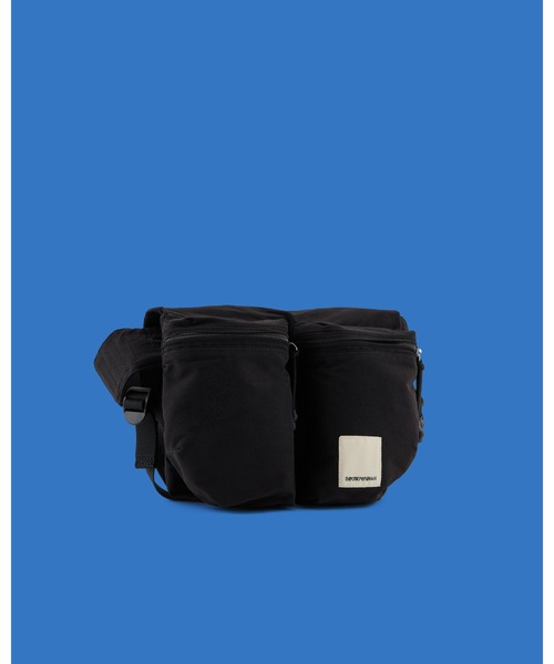 EMPORIO ARMANI(エンポリオアルマーニ)の「【エンポリオ アルマーニ】ASV ブラックブルー カプセルコレクション メッセンジャーバッグ ナイロン スモール(ショルダーバッグ・メンズ・ブラック・FREE)」の2枚目の写真