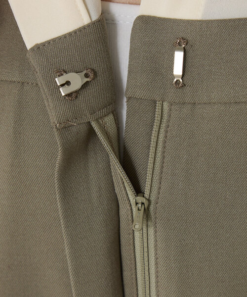 COLLAGE GALLARDAGALANTE(コラージュガリャルダガランテ)の「シアーシャツドッキングワンピース(ワンピース・レディース・カーキ/ブラック・FREE)」の19枚目の写真