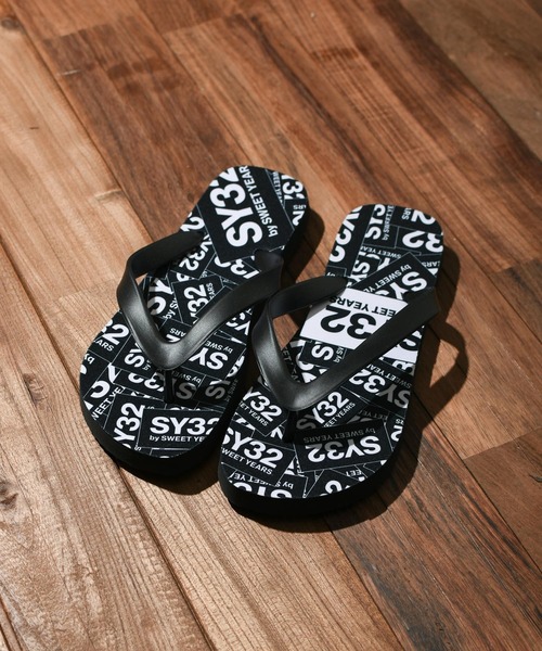 SY32 by SWEET YEARS(エスワイサーティトゥバイスィートイヤーズ)の「【SY32 by SWEET YEARS】BEACH SANDALS(サンダル・メンズ・ブラック・25)」の1枚目の写真
