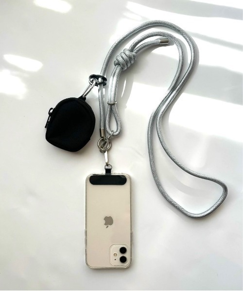 lit.Cy(リットシー)の「ミニポーチ付き 太ロープ スマホショルダー ストラップ(スマホグッズ・レディース・イエロー/ハウンドトゥース/シルバー/レッド/ネイビー/ブラック/ブラック系その他/ゴールド/ブラウン・FREE)」の7枚目の写真