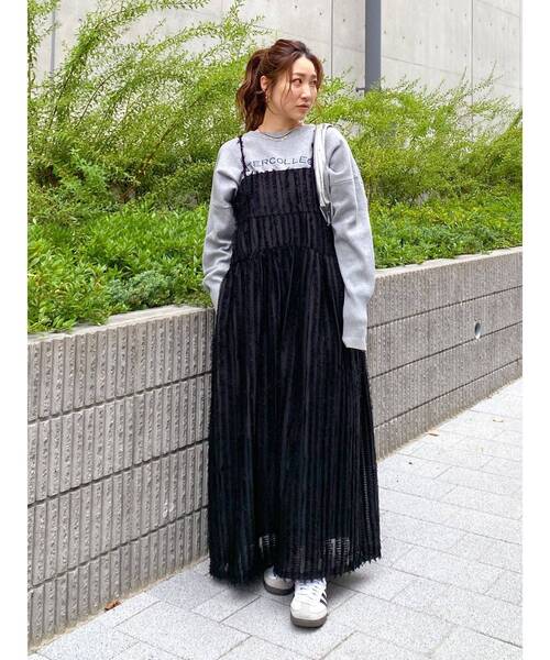 Ungrid(アングリッド)の「ジャカードキャミワンピース(ワンピース・レディース・オフホワイト/ブルー/ブラック・FREE)」の19枚目の写真