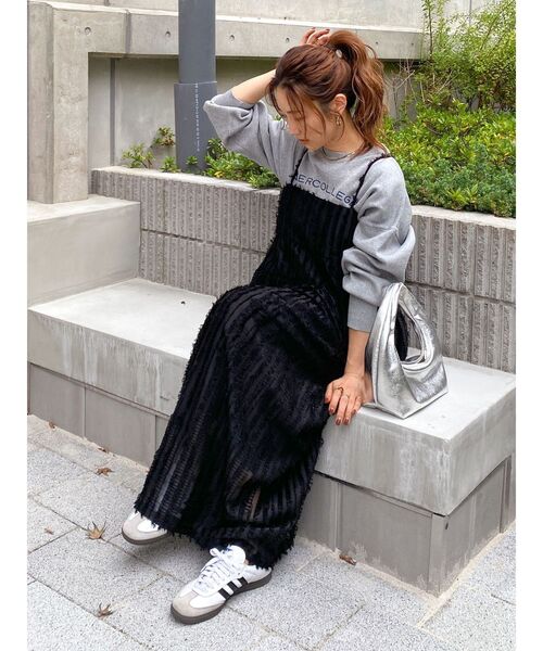 Ungrid(アングリッド)の「ジャカードキャミワンピース(ワンピース・レディース・オフホワイト/ブルー/ブラック・FREE)」の21枚目の写真