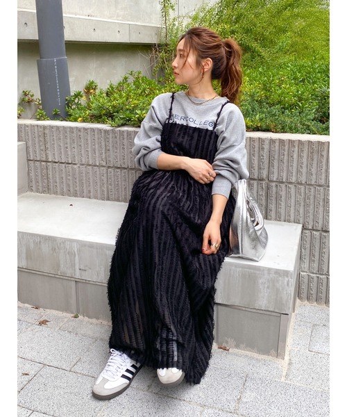 Ungrid(アングリッド)の「ジャカードキャミワンピース(ワンピース・レディース・オフホワイト/ブルー/ブラック・FREE)」の4枚目の写真