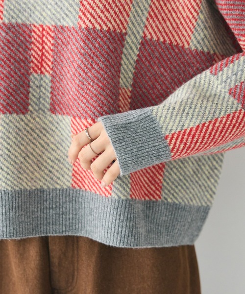 CRAFT STANDARD BOUTIQUE（クラフトスタンダードブティック）の「チェック柄ニットプルオーバー（ニット/セーター・レディース・マスタード/ブラウン/ネイビー/レッド・FREE）」の16枚目の写真