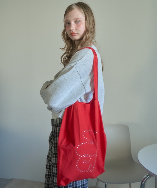 Birthday room（バースデイルーム）の「[A4サイズ/ジャンボうちわ収納可能] ロゴストーンカラートートバッグ / logo stone color tote bag（トートバッグ・レディース・ライトブルー/ピンク/レッド/ネイビー/パープル/イエロー/ブラック/スモークピンク・FREE）」の15枚目の写真