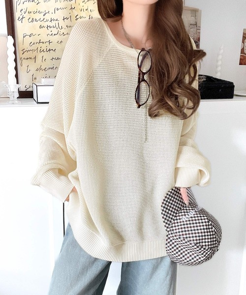 classicalelf(クラシカルエルフ)の「遊び心のある程よい透け感。オーバーサイズワッフル編みドルマン袖トップス(長袖)(Tシャツ/カットソー・レディース・ブルー系1/グリーン系その他/グレー系その他/ブラック/アイボリー・LARGE/MEDIUM/SMALL/X-LARGE)」の17枚目の写真