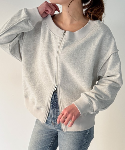 JUNOAH（ジュノア）の「ワイドネックWジップデザインラインスウェット（スウェット・レディース・チャコール/杢グレー/ブラック・LARGE/MEDIUM/X-LARGE）」の13枚目の写真